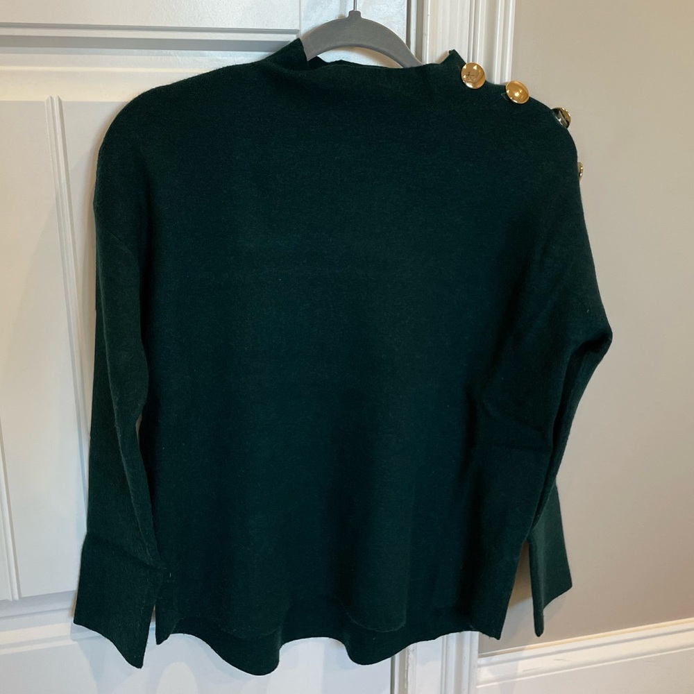 Sfera green turtleneck sweater